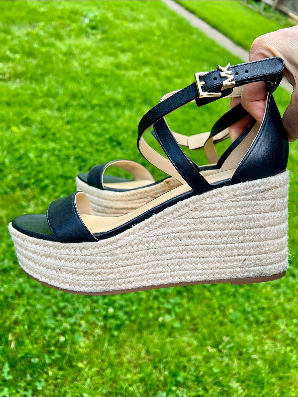 Michael Kors Serena Wedge Sandal Espadrilles 7 black jute y2k comfortable trendy